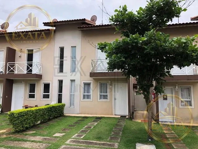 Imagem: A casa possui 2 Dormitórios, 1 Banheiro, 2 Vagas na