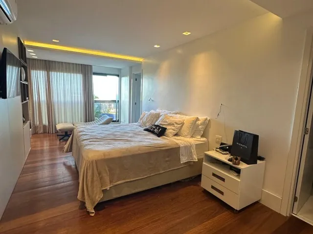 Imagem 4: Apartamento para Venda em Salvador, Barra, 4 Dormitórios, 4 Suítes, 6 Banheiros, 5 Vagas