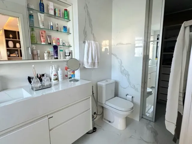 Imagem 15: Apartamento para Venda em Salvador, Barra, 4 Dormitórios, 4 Suítes, 6 Banheiros, 5 Vagas