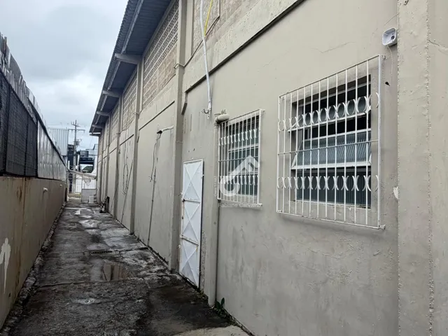 Imagem 14: 0 Sala comercial com 7 dormitórios