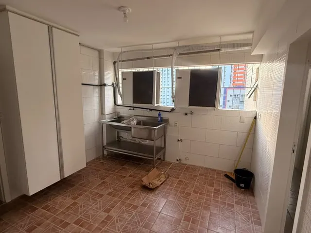 Imagem 11: Ed. Funchal Apartamento com 4 dormitórios