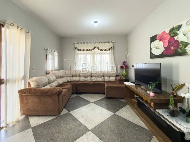 Imagem 3: Casa com 3 Quartos e Terreno de 486 m² à Venda no Benedito – Indaial/SC