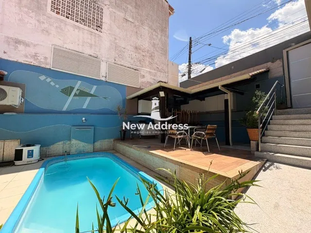 Imagem: Casa Completa com Lazer à Venda em Santa