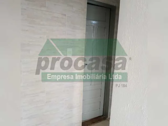 Imagem 7: Vende - se Apartamento Residencial no Flores