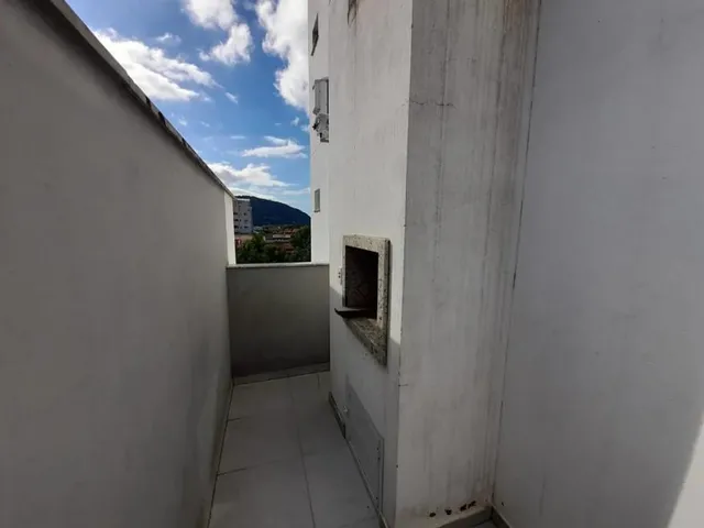 Imagem 3: Aluguel Anual de Apartamento Mobiliado com 2 Dormitórios sendo 1 suíte no Bairro