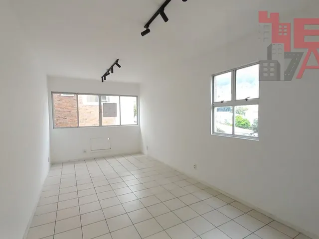 Imagem: Sala comercial à venda no bairro Trindade
