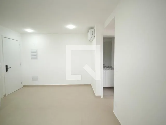 Imagem: Este encantador apartamento localizado no