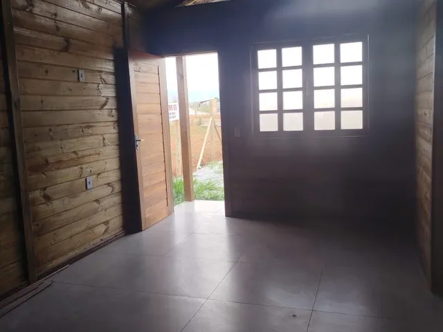 Imagem 5: Chácara de Madeira com Piscina no Portal Serra Azul, Mateus Leme