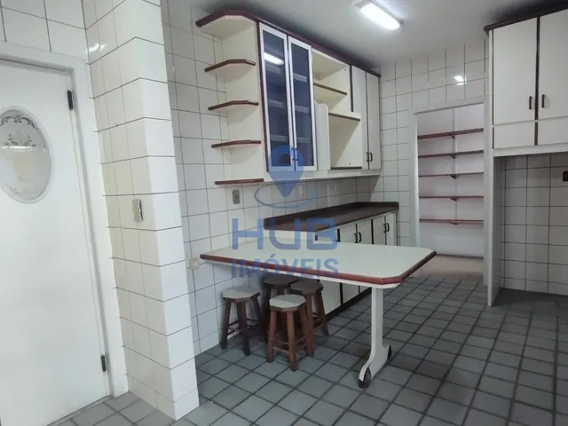 Imagem 4: Cobertura com 6 dormitórios à venda sendo 5 suítes, 547.5 m² por - R$ 3.900.000,00