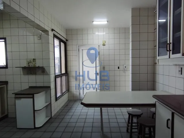 Imagem 5: Cobertura com 6 dormitórios à venda sendo 5 suítes, 547.5 m² por - R$ 3.900.000,00