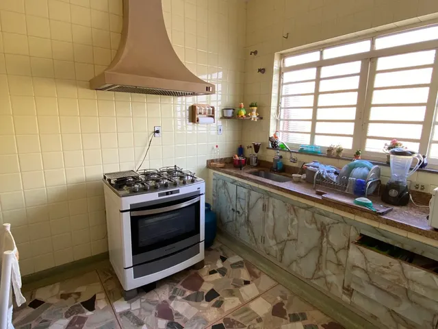 Imagem 2: Casa Comercial | 3 Quartos (1 suíte) - 1 vaga | Venda R$ 690.000