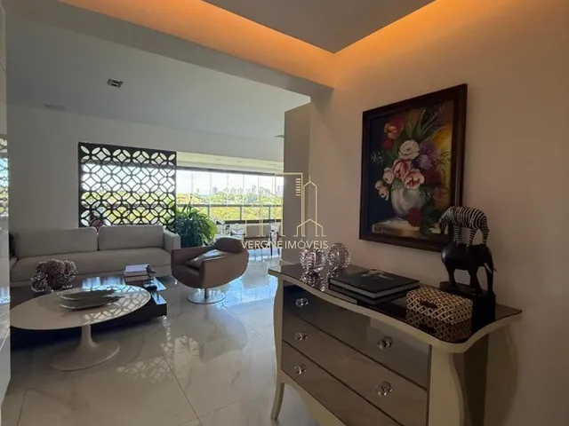 Imagem 3: Apartamento de Luxo à venda em Patamares com 4 quartos 4 suítes 2 salas 6 banheiros 4