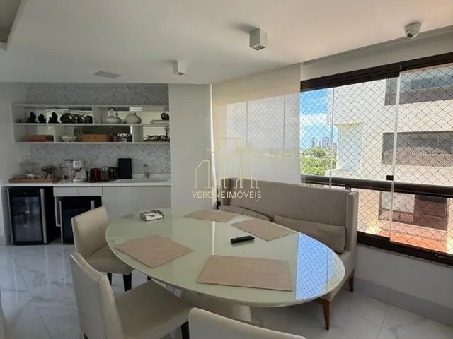 Imagem 10: Apartamento de Luxo à venda em Patamares com 4 quartos 4 suítes 2 salas 6 banheiros 4