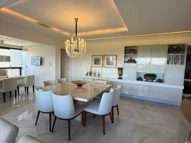 Imagem 9: Apartamento de Luxo à venda em Patamares com 4 quartos 4 suítes 2 salas 6 banheiros 4
