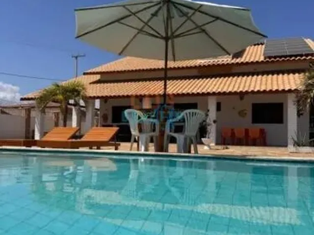 Imagem: CASA A 100M DO MAR COM 4 SUÍTES, PISCINA