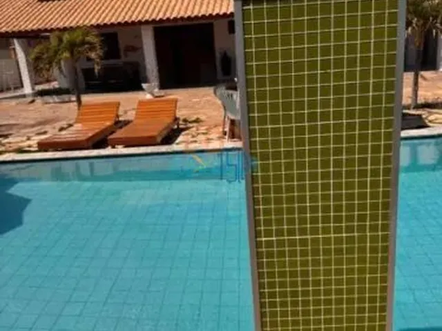 Imagem 4: CASA A 100M DO MAR COM 4 SUÍTES, PISCINA E ENERGIA SOLAR – PRÓXIMA À PEDRA DO CHAPÉU