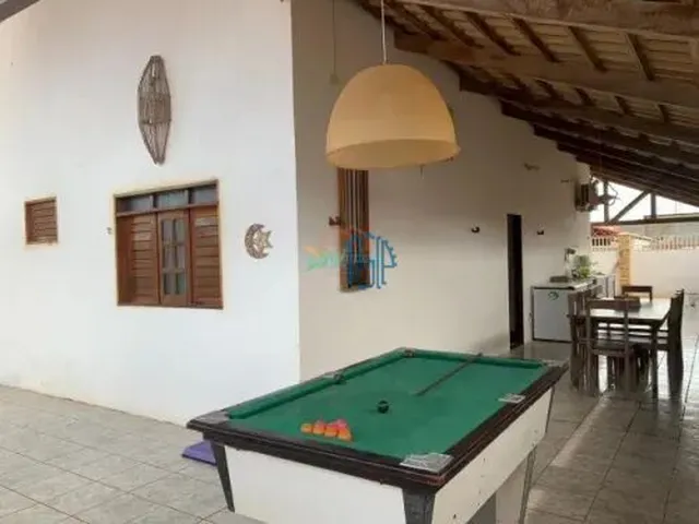 Imagem 11: CASA A 100M DO MAR COM 4 SUÍTES, PISCINA E ENERGIA SOLAR – PRÓXIMA À PEDRA DO CHAPÉU
