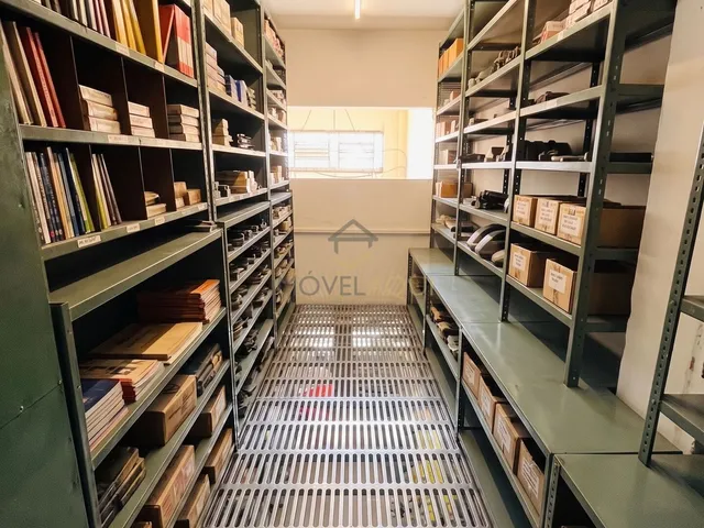 Imagem 2: Oportunidade Comercial em São Cristóvão: Prédio Corporativo de 3 Pavimentos