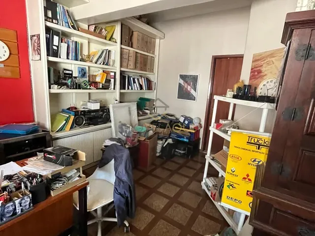 Imagem 5: Oportunidade Comercial em São Cristóvão: Prédio Corporativo de 3 Pavimentos