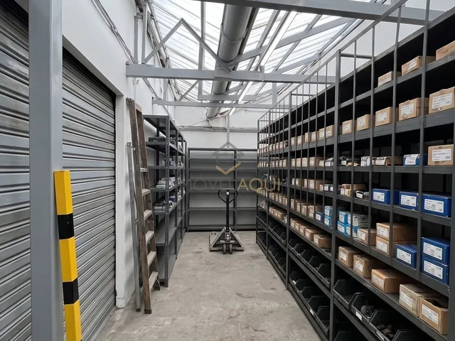 Imagem 4: Oportunidade Comercial em São Cristóvão: Prédio Corporativo de 3 Pavimentos