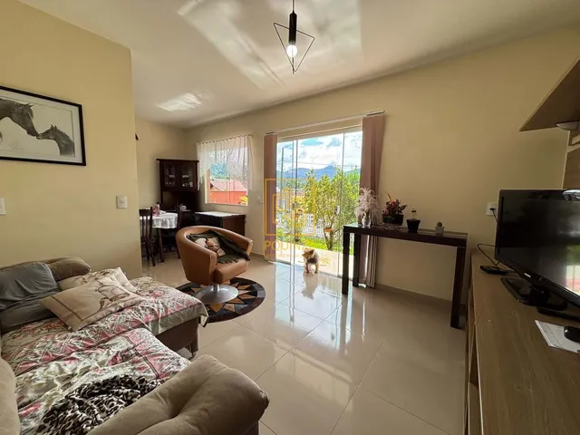 Imagem 11: Casa com edícula e amplo espaço externo no bairro das Capitais, em Timbó