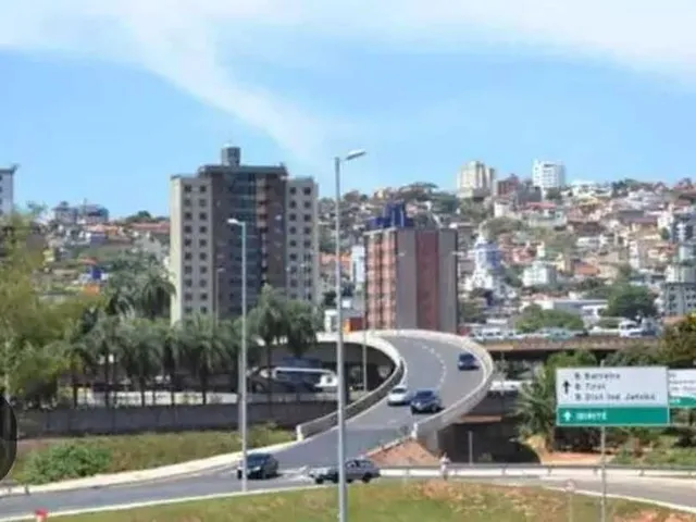 Imagem: Casas a Venda no Bairro Lindeia em BH