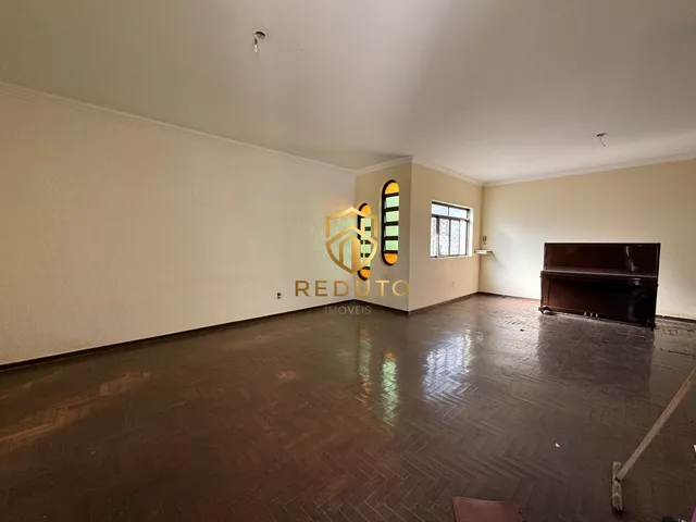Imagem 10: Casa À Venda no Bairro Centro - Patos de Minas/Mg