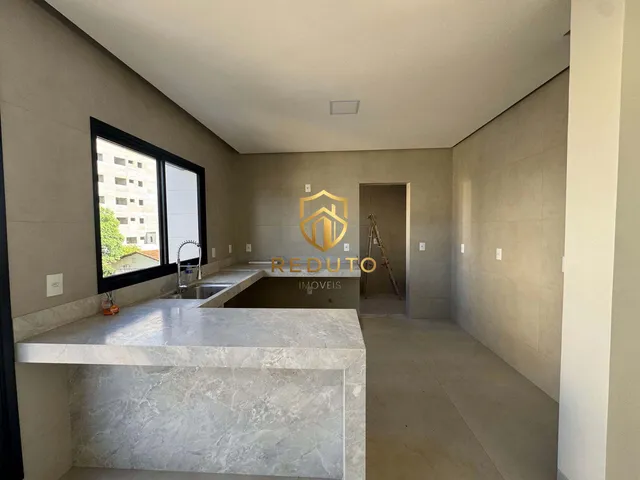 Imagem 16: Apartamento à venda no bairro Centro - Patos de Minas/MG