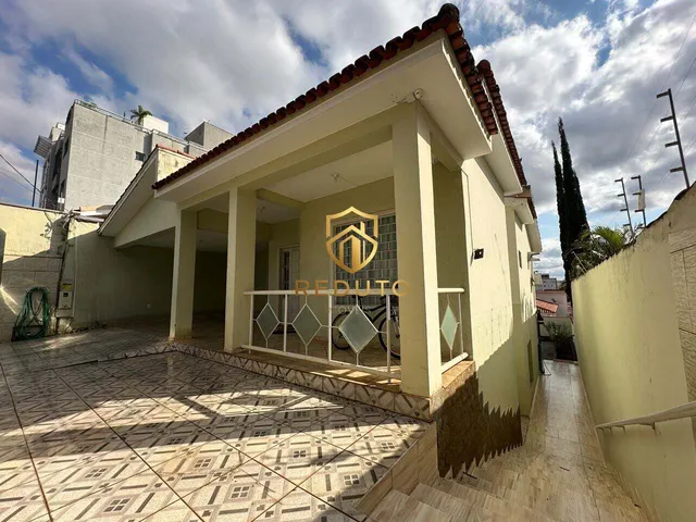 Imagem: Casa à venda no bairro Cidade Jardim