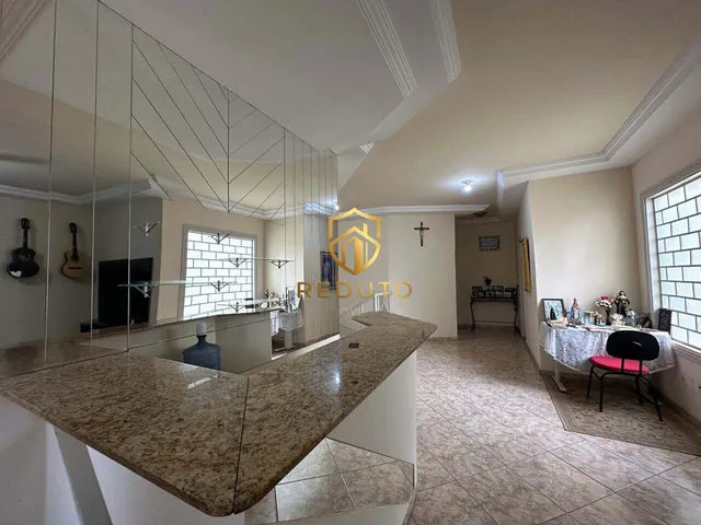 Imagem 2: Casa à venda no bairro Cidade Jardim - Patos de Minas/MG