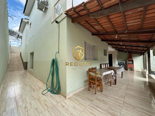 Imagem 7: Casa à venda no bairro Cidade Jardim - Patos de Minas/MG