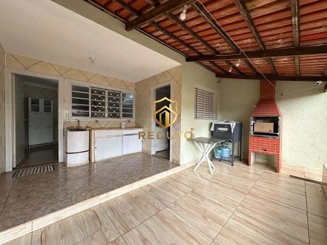 Imagem 9: Casa à venda no bairro Cidade Jardim - Patos de Minas/MG