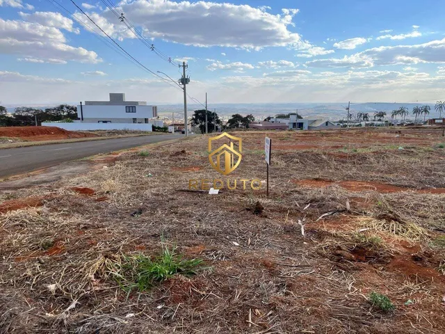 Imagem 2: Terreno à venda no bairro Alto da Serra - Patos de Minas/MG