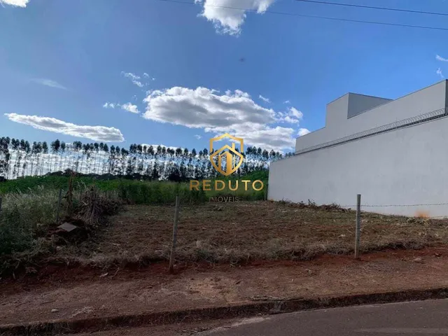Imagem 2: Terreno à venda no bairro Chácaras Caiçaras - Patos de Minas/MG