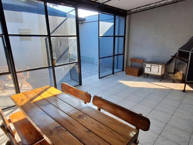 Imagem 2: Casa Mobiliada para Aluguel em Canoas, Bairro Nossa Senhora das Graças