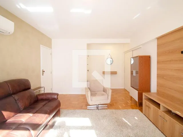 Imagem: Este espaçoso apartamento mobiliado está