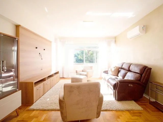 Imagem 8: Este espaçoso apartamento mobiliado está localizado no vibrante bairro de Pinheiros e