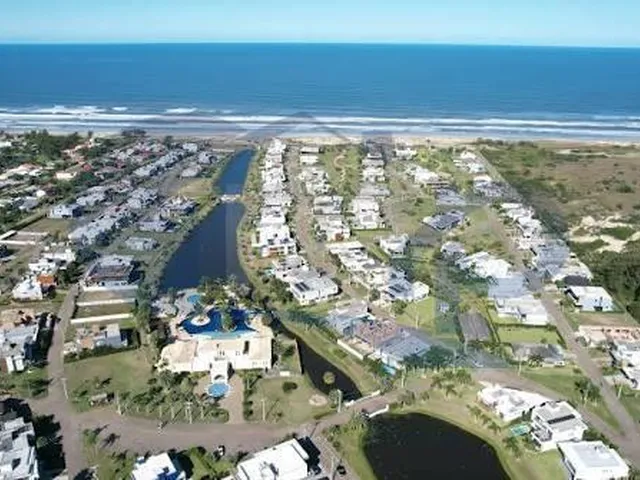 Imagem: Terreno a venda no Condominio Horizontal