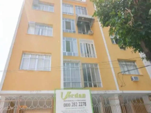 Imagem: Apartamento em leilão à venda na Tijuca