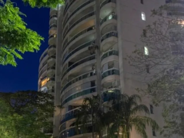 Imagem 8: Belíssimo apartamento em leilão à venda na Barra da Tijuca, Rio de Janeiro - RJ