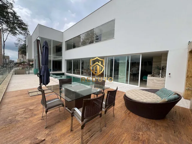 Imagem: Casa Alto Padrão no Centro de Patos de