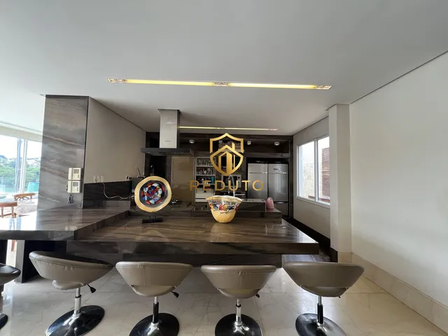 Imagem 3: Casa Alto Padrão no Centro de Patos de Minas