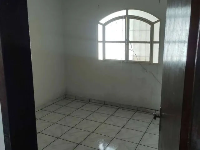Imagem 13: Casa à venda em Montes Claros, Morrinhos, com 3 quartos, 275m²