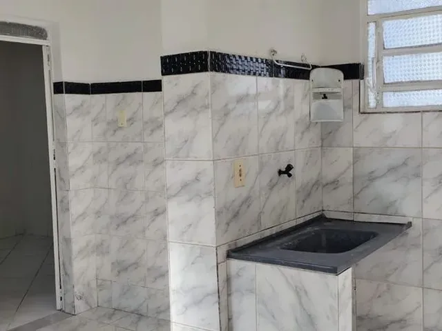 Imagem 3: Casa à venda de esquina na Ponta Grossa, 3/4, sala ampla, garagem e DCE, 323m2