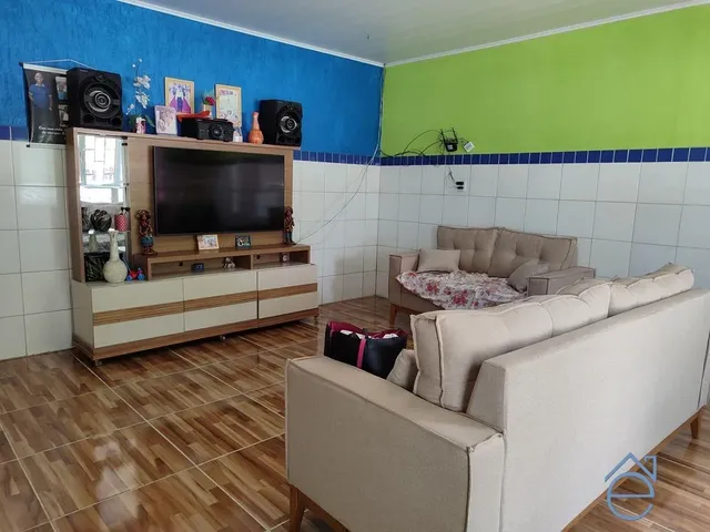 Imagem 5: Excelente casa com energia solar no Vergerl com 3 quartos sendo um suite