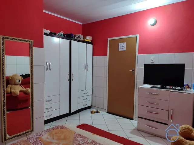 Imagem 6: Excelente casa com energia solar no Vergerl com 3 quartos sendo um suite