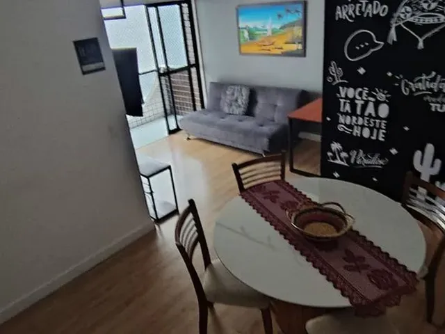 Imagem: Apartamento à venda na Pajuçara, 2/4 sendo