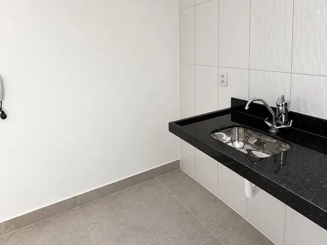 Imagem 2: Apartamento Vila Esmeralda 2 Quartos + 2 Vagas | R$ 240 Mil