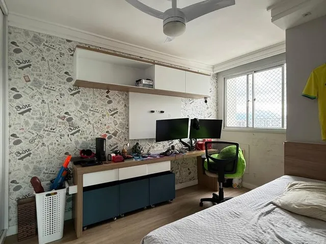 Imagem 11: Cobertura em Jardim Camburi com 4 Quartos sendo 3 suítes à Venda
