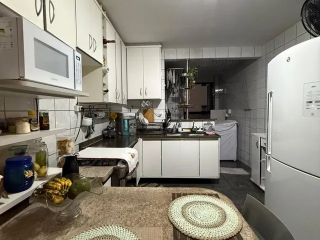 Imagem 12: À VENDA Apartamento com 4 dormitórios